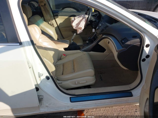 44571871 :رقم المزاد ، JH4CU2F62BC008688 vin ، 2011 Acura Tsx 2.4 مزاد بيع