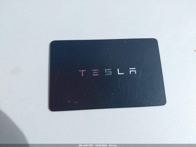 2025 TESLA MODEL 3 5YJ3E1EA3SF025355 Photo 10