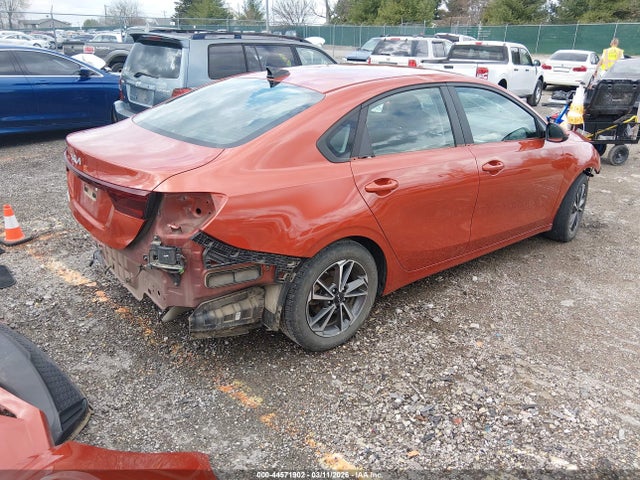 2022 Kia Forte Lxs მანქანა იყიდება აუქციონზე, vin: 3KPF24AD9NE434770, აუქციონის ნომერი: 44571902