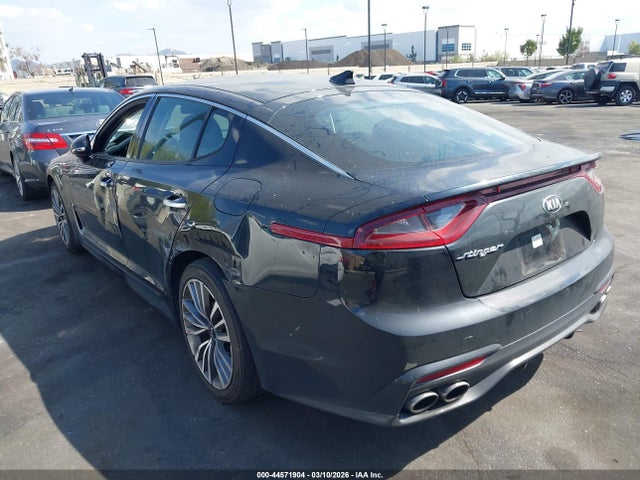 2019 KIA STINGER KNAE15LA2K6066132 Photo 2