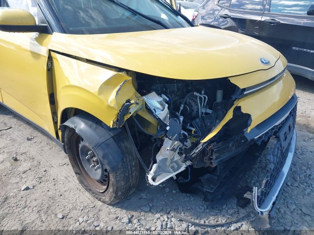 KNDJ23AU9L7049971 KIA SOUL LX