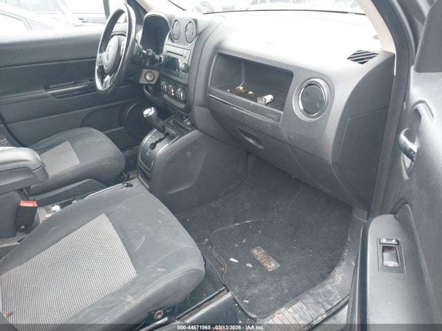 2011 JEEP PATRIOT 1J4NF1GB2BD276106 Photo 4