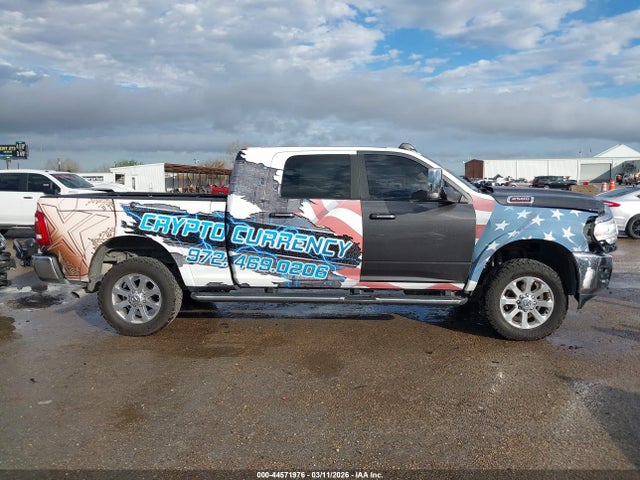 44571976 :رقم المزاد ، 3C6UR5NL5NG279558 vin ، 2022 Ram 2500 Laramie  4x4 6'4 Box مزاد بيع