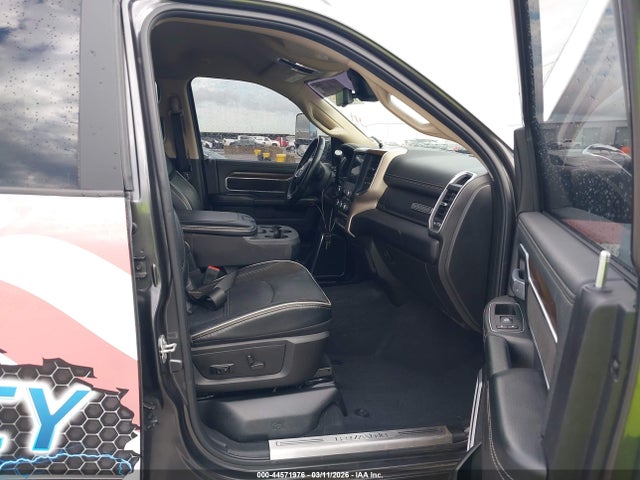 44571976 :رقم المزاد ، 3C6UR5NL5NG279558 vin ، 2022 Ram 2500 Laramie  4x4 6'4 Box مزاد بيع