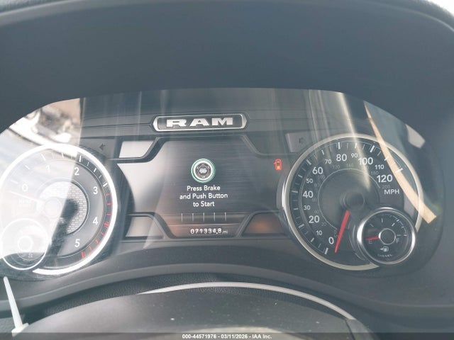 44571976 :رقم المزاد ، 3C6UR5NL5NG279558 vin ، 2022 Ram 2500 Laramie  4x4 6'4 Box مزاد بيع