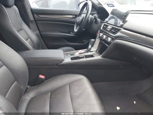 1HGCV1F31KA018110 Honda Accord Sport