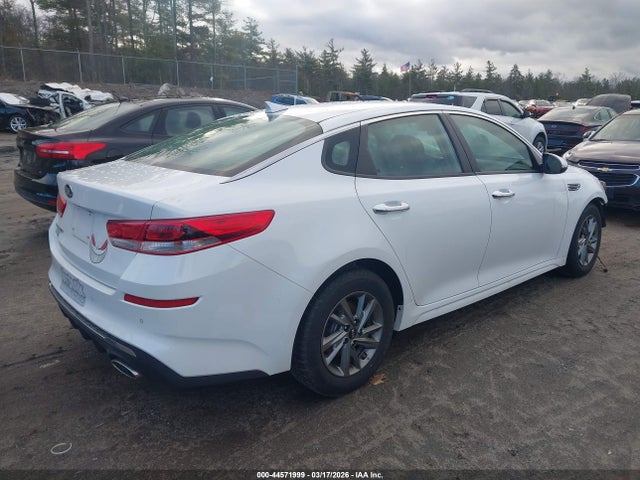 5XXGT4L37KG326172 KIA Optima Lx