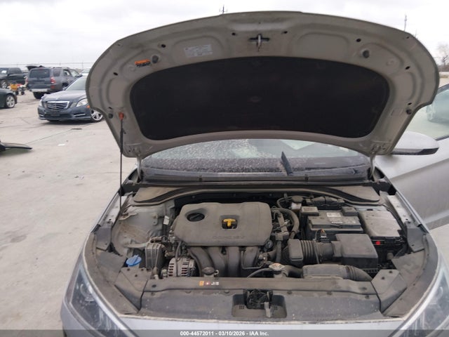 Hyundai ELANTRA SEL 2020 5NPD84LF7LH583823 Image 10