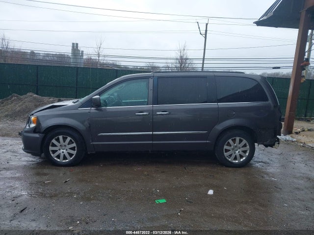 Продаж на аукціоні авто 2015 Chrysler Town & Country Touring, vin: 2C4RC1BG6FR662405, номер лоту: 44572022
