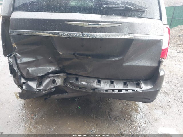 Продаж на аукціоні авто 2015 Chrysler Town & Country Touring, vin: 2C4RC1BG6FR662405, номер лоту: 44572022