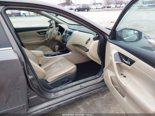 Aukcja sprzedaży 2015 Nissan Altima 2.5 Sl, vin: 1N4AL3AP4FN355330, numer aukcji: 44572028