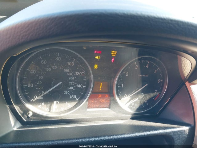 2014 BMW X1 WBAVL1C5XEVY13234 Photo 6