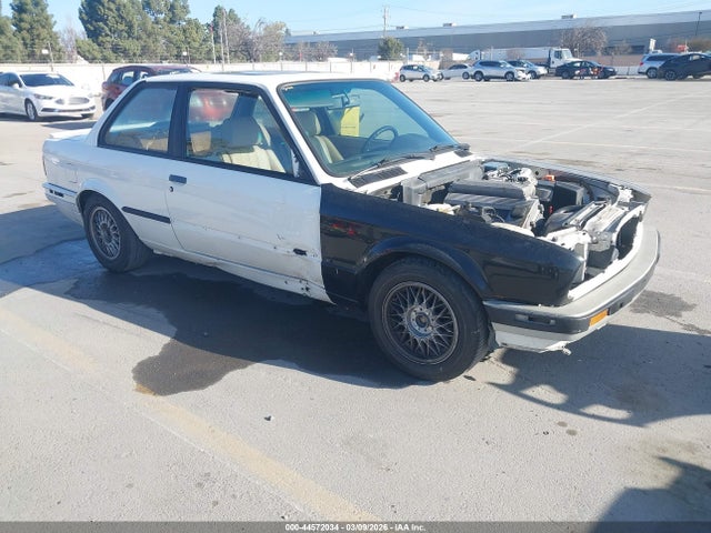 1991 BMW 318 WBAAF9317MEE68103 Photo 0