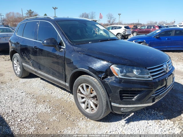 2015 VOLKSWAGEN TOUAREG WVGEF9BP9FD006833