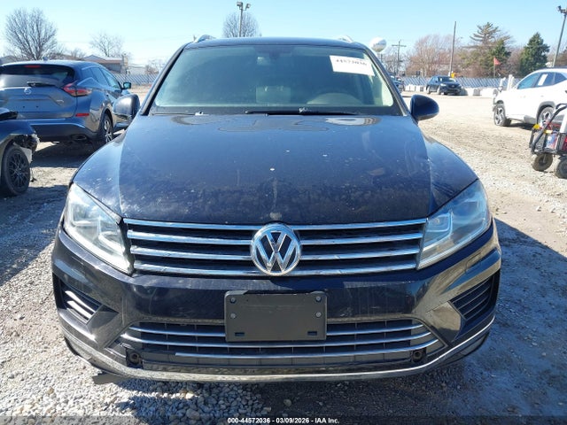 Aukcja sprzedaży 2015 Volkswagen Touareg V6 Sport, vin: WVGEF9BP9FD006833, numer aukcji: 44572036