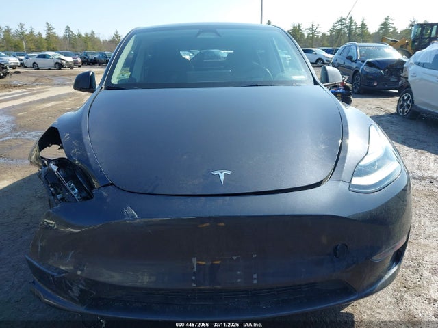 44572066 :رقم المزاد ، 7SAYGDEE3RF158263 vin ، 2024 Tesla Model Y Long Range Dual Motor All-wheel Drive مزاد بيع