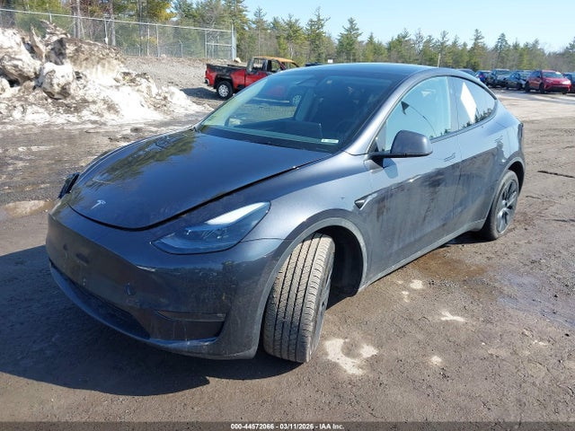 44572066 :رقم المزاد ، 7SAYGDEE3RF158263 vin ، 2024 Tesla Model Y Long Range Dual Motor All-wheel Drive مزاد بيع
