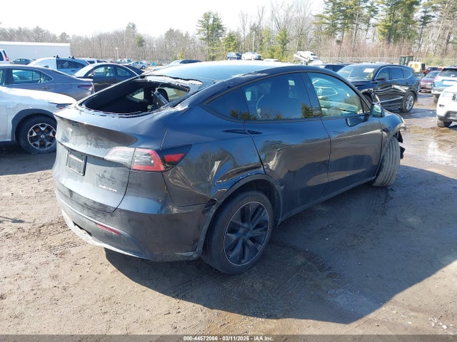 44572066 :رقم المزاد ، 7SAYGDEE3RF158263 vin ، 2024 Tesla Model Y Long Range Dual Motor All-wheel Drive مزاد بيع