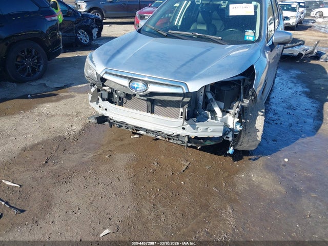 2020 Subaru Forester Touring მანქანა იყიდება აუქციონზე, vin: JF2SKAXC0LH427520, აუქციონის ნომერი: 44572087