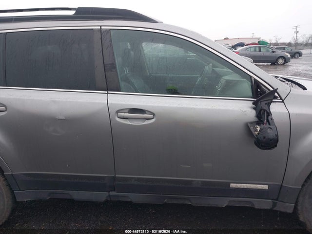 Aukcja sprzedaży 2010 Subaru Outback 2.5i Limited, vin: 4S4BRBKC5A3327670, numer aukcji: 44572110