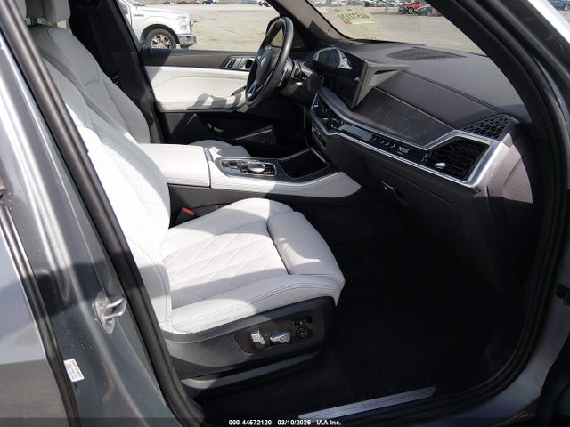 Продажа на аукционе авто 2024 Bmw X5 Xdrive40i, vin: 5UX23EU08R9T58266, номер лота: 44572120