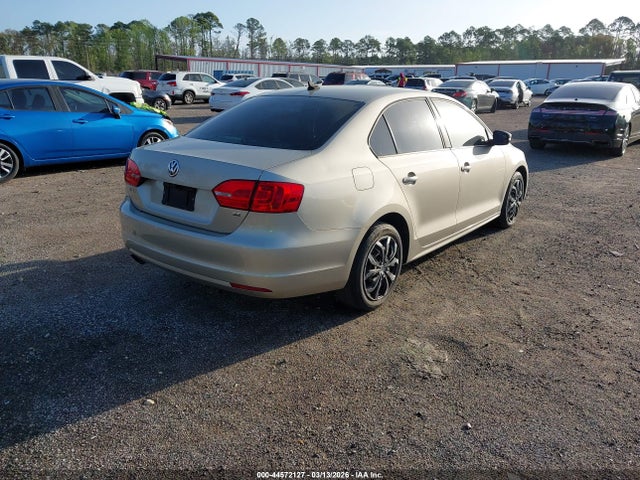 44572127 :رقم المزاد ، 3VWD17AJXEM262026 vin ، 2014 Volkswagen Jetta 1.8t Se مزاد بيع