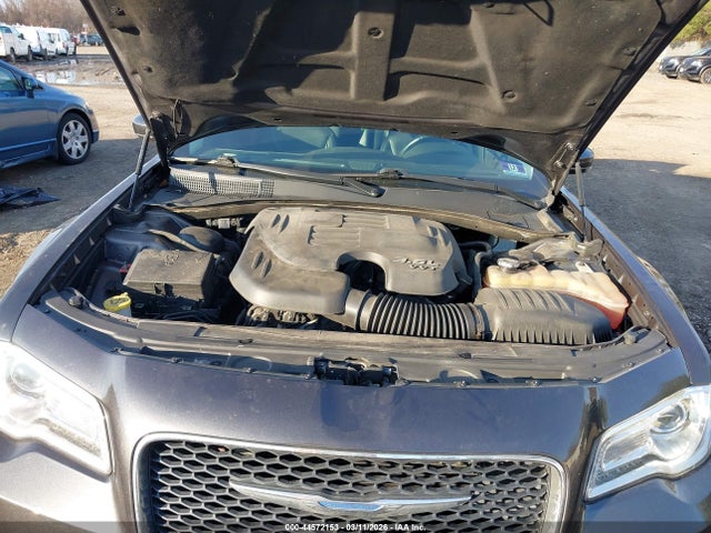 Продажа на аукционе авто 2017 Chrysler 300 Limited, vin: 2C3CCAAG4HH521689, номер лота: 44572153