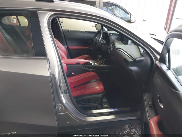 Продажа на аукционе авто 2022 Lexus Ux 250h F Sport, vin: JTHR9JBH3N2060239, номер лота: 44572157
