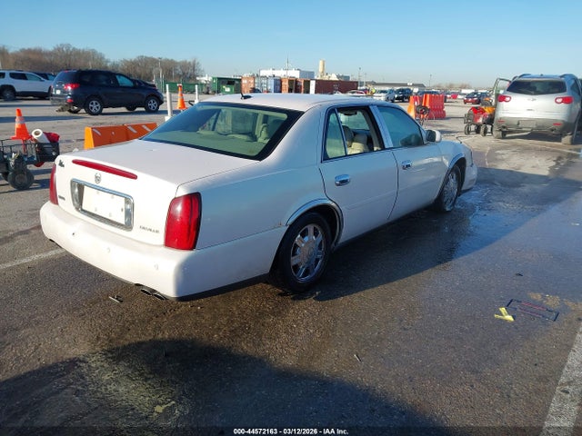 44572163 :رقم المزاد ، 1G6KD54Y85U215347 vin ، 2005 Cadillac Deville Standard مزاد بيع