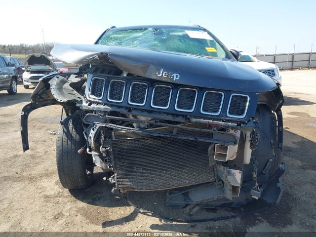 2018 Jeep Compass Limited Fwd მანქანა იყიდება აუქციონზე, vin: 3C4NJCCB0JT368202, აუქციონის ნომერი: 44572173