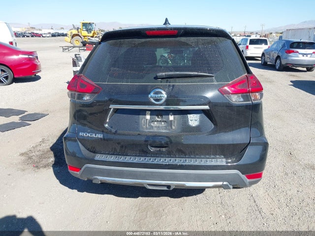 Nissan ROGUE S 2018 5N1AT2MT4JC726192 Image 17