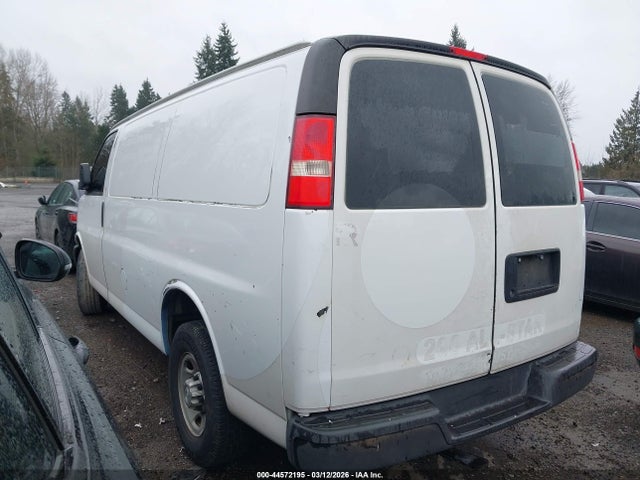 1GCWGFCGXF1270437 Chevrolet Express 2500 Work Van