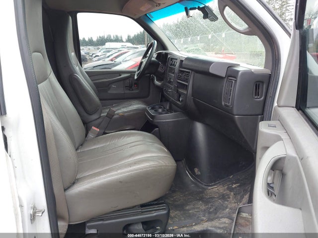 1GCWGFCGXF1270437 Chevrolet Express 2500 Work Van