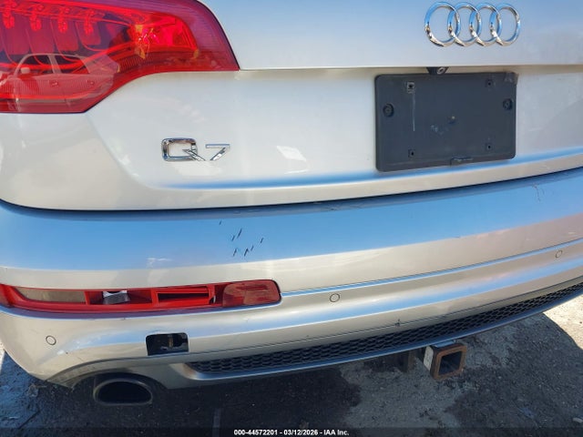 2015 Audi Q7 3.0t S Line Prestige მანქანა იყიდება აუქციონზე, vin: WA1DGAFEXFD011475, აუქციონის ნომერი: 44572201