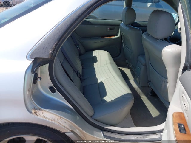 Продажа на аукционе авто 2001 Lexus Es 300, vin: JT8BF28G510301254, номер лота: 44572219
