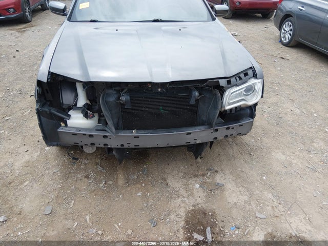 Продаж на аукціоні авто 2014 Chrysler 300 300s, vin: 2C3CCABG9EH373257, номер лоту: 44572266