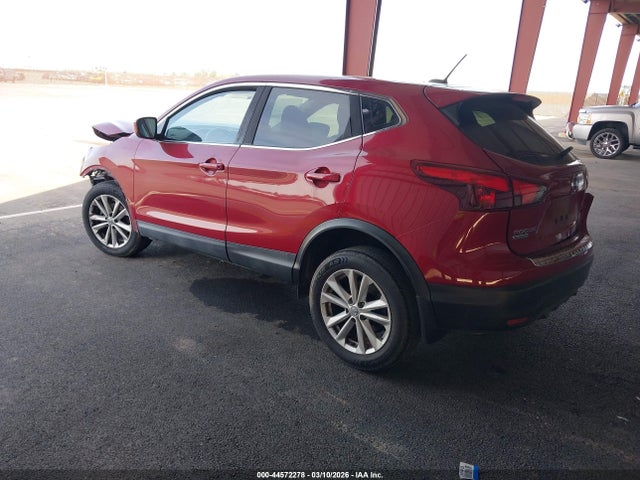 JN1BJ1CP9HW014060 Nissan Rogue Sport S