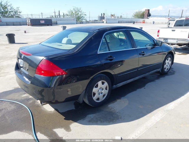 44572286 :رقم المزاد ، 1HGCM56477A178129 vin ، 2007 Honda Accord 2.4 Lx مزاد بيع