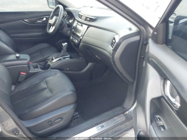 Продажа на аукционе авто 2019 Nissan Rogue Sl, vin: 5N1AT2MT8KC822604, номер лота: 44572301
