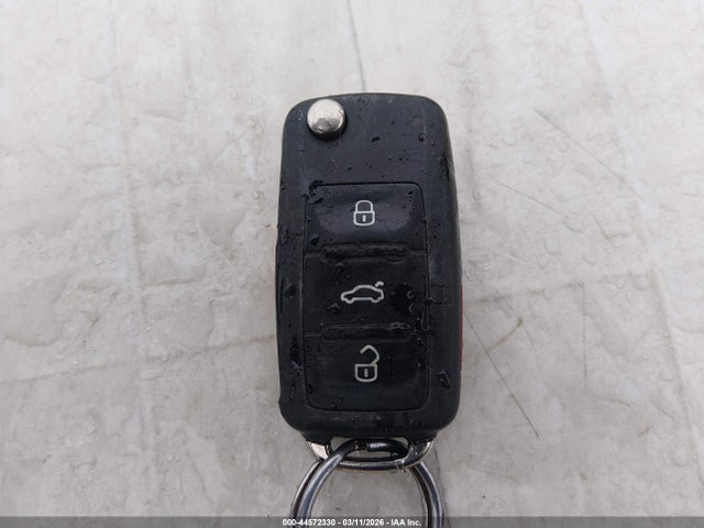 44572330 :رقم المزاد ، 3VWLL7AJ5CM428052 vin ، 2012 Volkswagen Jetta 2.0l Tdi مزاد بيع