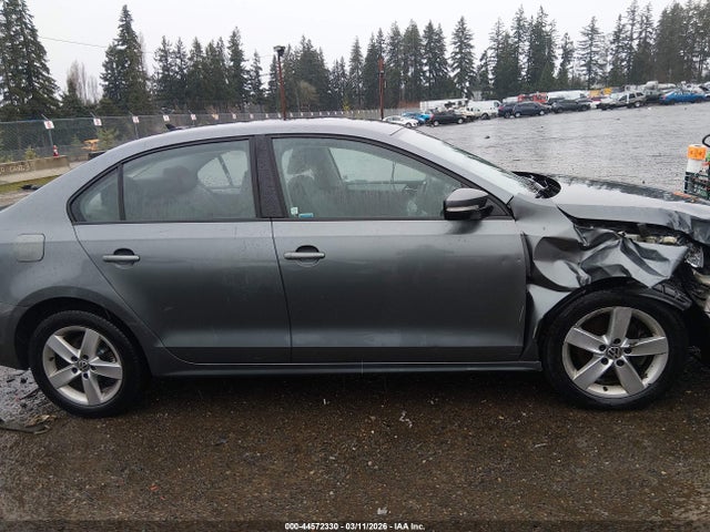 44572330 :رقم المزاد ، 3VWLL7AJ5CM428052 vin ، 2012 Volkswagen Jetta 2.0l Tdi مزاد بيع