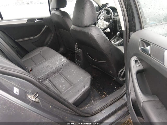 44572330 :رقم المزاد ، 3VWLL7AJ5CM428052 vin ، 2012 Volkswagen Jetta 2.0l Tdi مزاد بيع