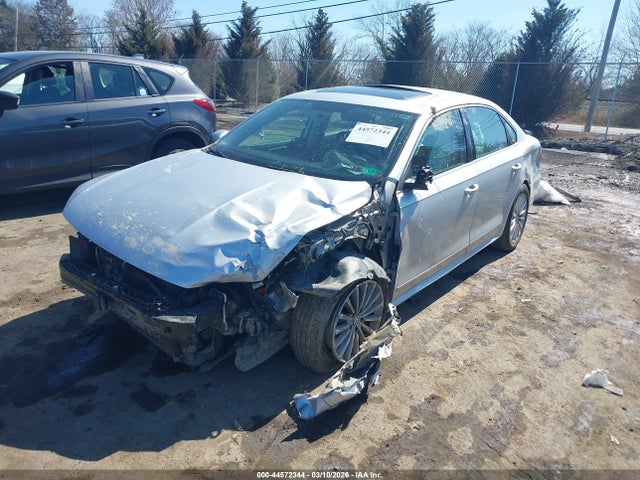 44572344 :رقم المزاد ، 1VWBT7A36GC011561 vin ، 2016 Volkswagen Passat 1.8t Se مزاد بيع