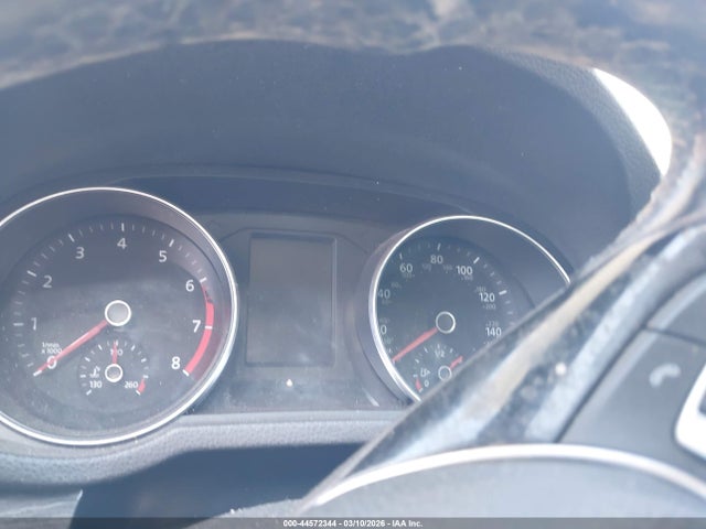 44572344 :رقم المزاد ، 1VWBT7A36GC011561 vin ، 2016 Volkswagen Passat 1.8t Se مزاد بيع