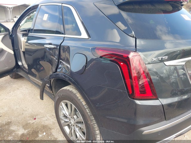 2022 CADILLAC XT5 1GYKNCR46NZ177456 Photo 5