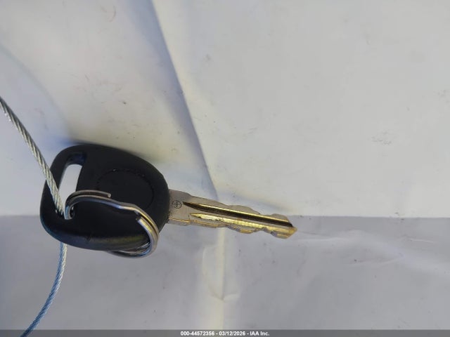 44572356 :رقم المزاد ، 1GYS4CEF6DR159466 vin ، 2013 Cadillac Escalade Premium مزاد بيع