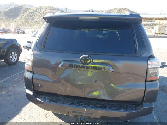 Toyota 4RUNNER SR5 2015 JTEBU5JR9F5264820 Image 17