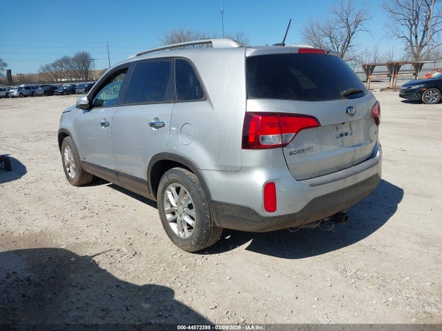 Продаж на аукціоні авто 2015 Kia Sorento Lx V6, vin: 5XYKTDA72FG599733, номер лоту: 44572398