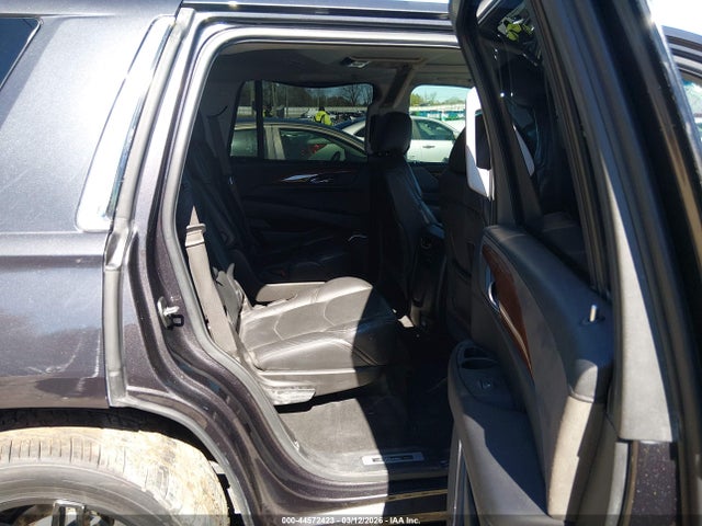 2017 Cadillac Escalade Luxury მანქანა იყიდება აუქციონზე, vin: 1GYS3BKJXHR405883, აუქციონის ნომერი: 44572423