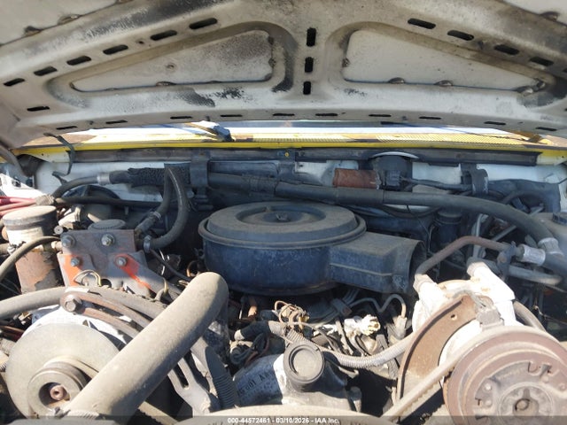 44572461 :رقم المزاد ، 2FDLF47M5LCA50445 vin ، 1990 Ford F Super Duty مزاد بيع